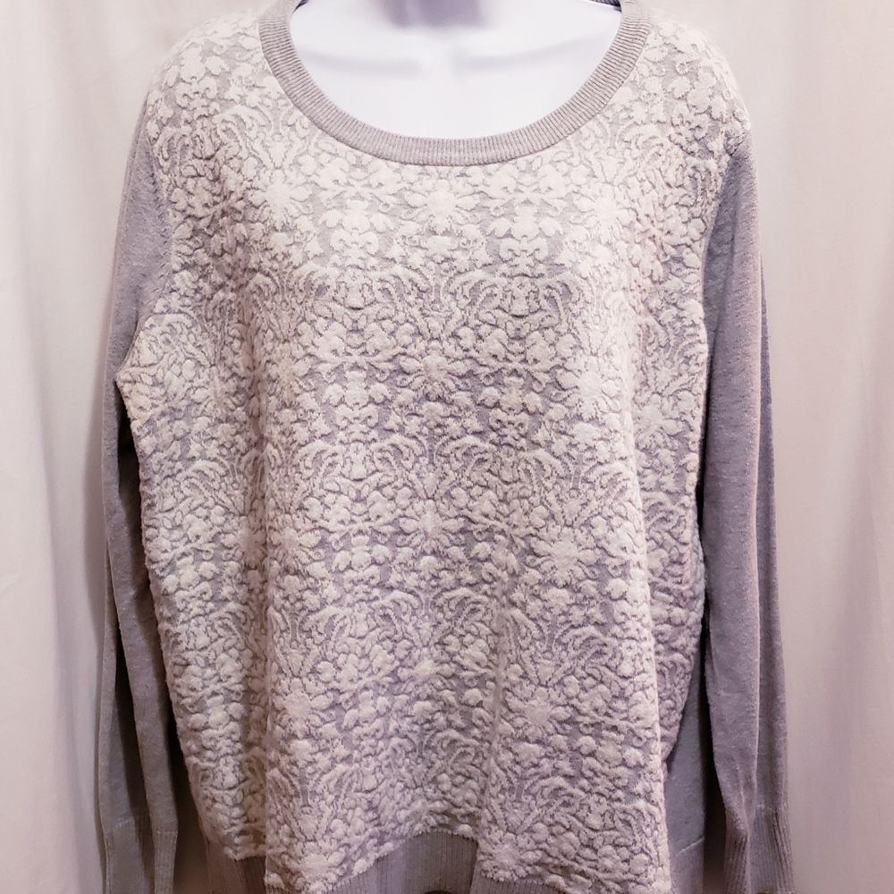 Liz Claiborne Silver and White Sweater - Size 1X